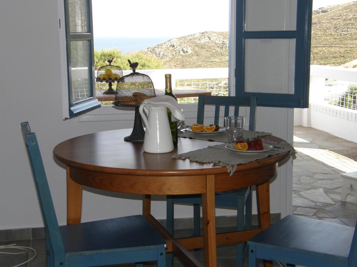 Chez Semiramis The Sun Touch House For 8 Persons 5'Min From The Beach Rámos Esterno foto