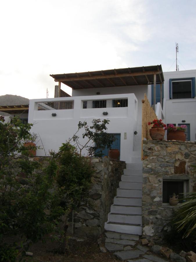 Chez Semiramis The Sun Touch House For 8 Persons 5'Min From The Beach Rámos Esterno foto